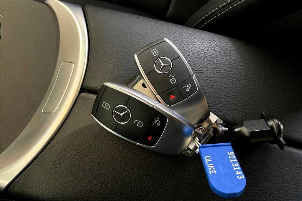 used 2022 Mercedes-Benz GLC 300 car, priced at $35,686