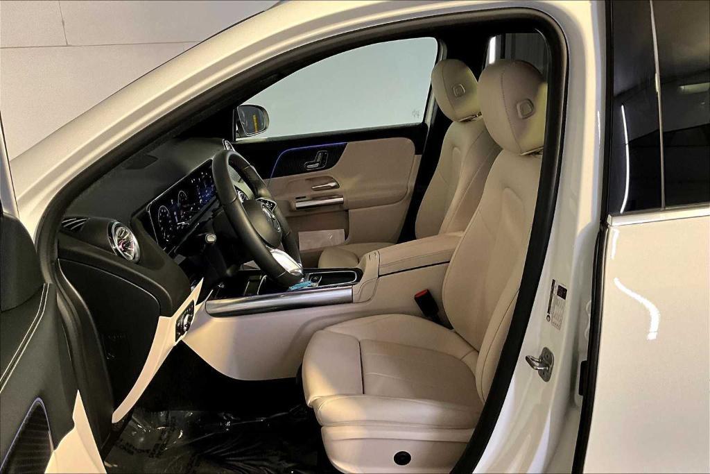 used 2025 Mercedes-Benz GLA 250 car, priced at $36,998