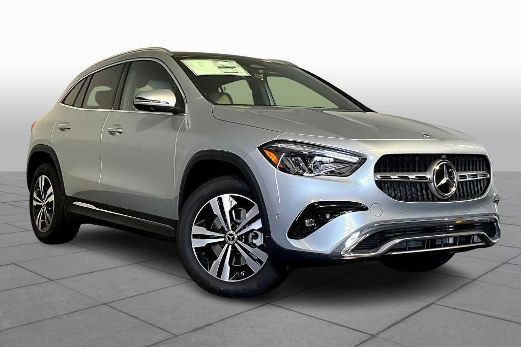new 2026 Mercedes-Benz GLA 250 car, priced at $51,280