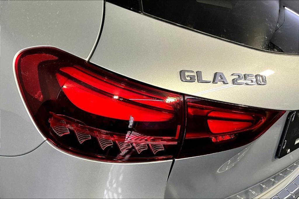 new 2026 Mercedes-Benz GLA 250 car, priced at $51,280
