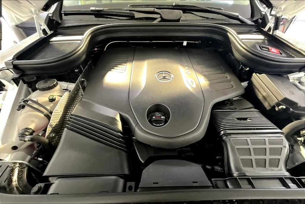 new 2026 Mercedes-Benz GLS 450 car, priced at $102,030