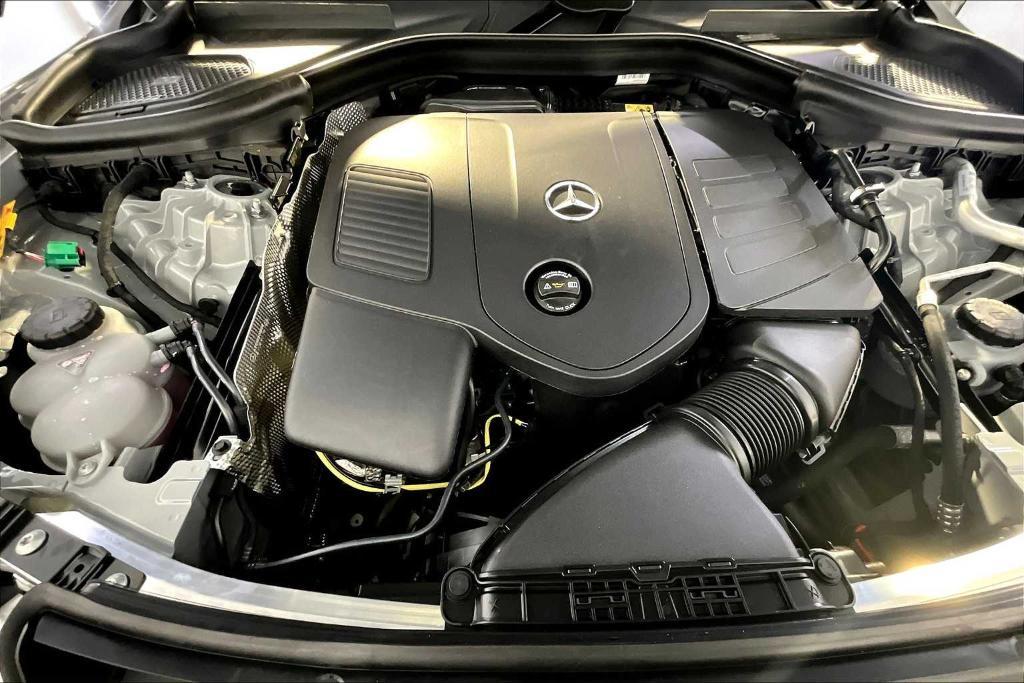 new 2025 Mercedes-Benz GLC 350e car, priced at $72,770