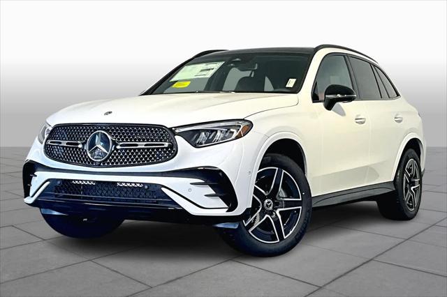 new 2025 Mercedes-Benz GLC 300 car, priced at $64,620