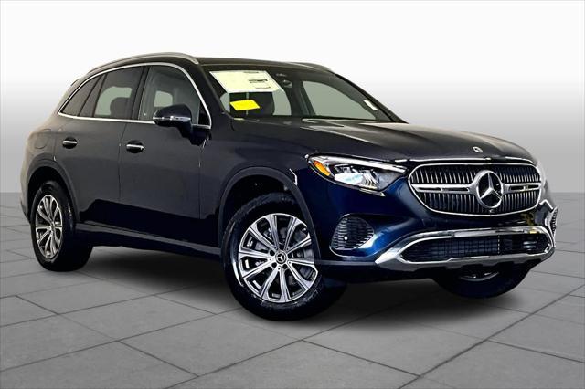 new 2024 Mercedes-Benz GLC 300 car, priced at $56,745