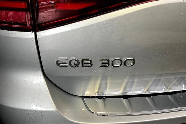 new 2024 Mercedes-Benz EQB 300 car, priced at $61,960