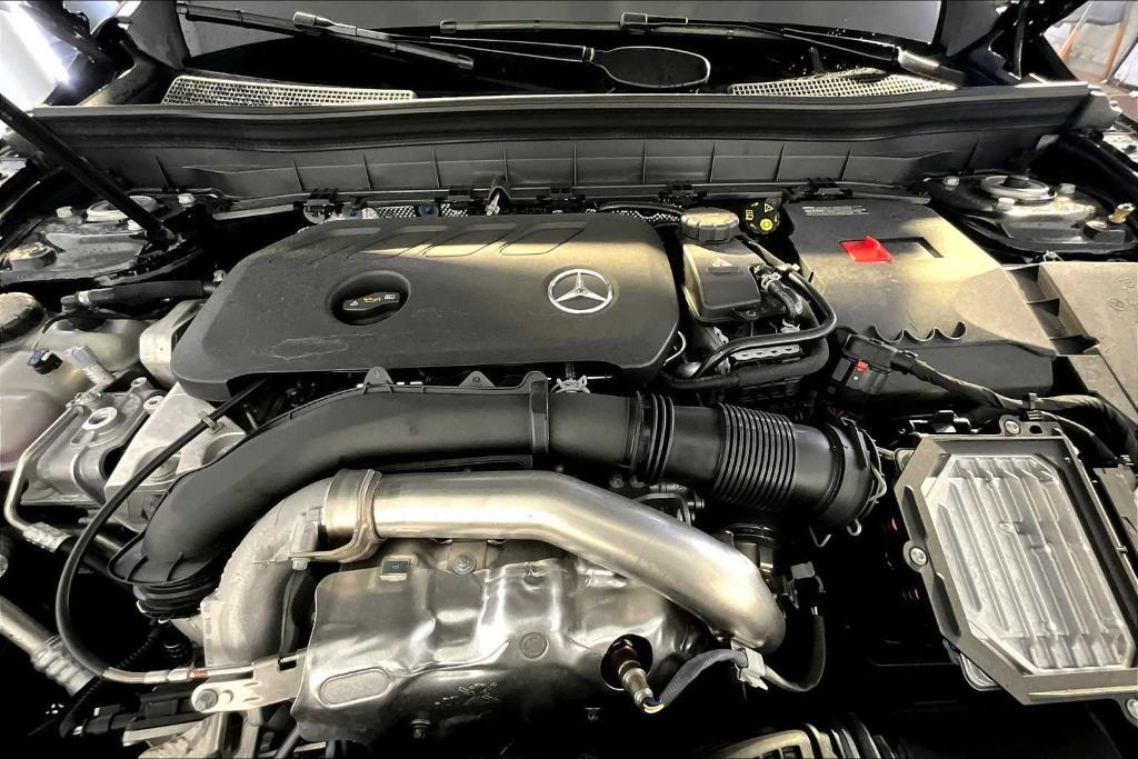 new 2025 Mercedes-Benz GLB 250 car, priced at $53,665
