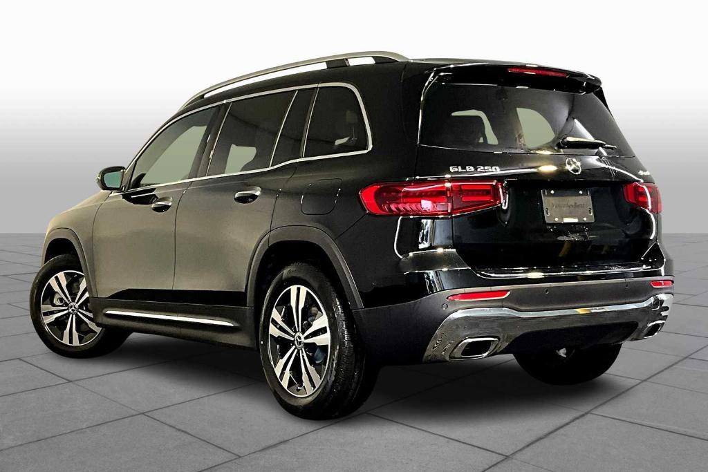 new 2025 Mercedes-Benz GLB 250 car, priced at $53,665