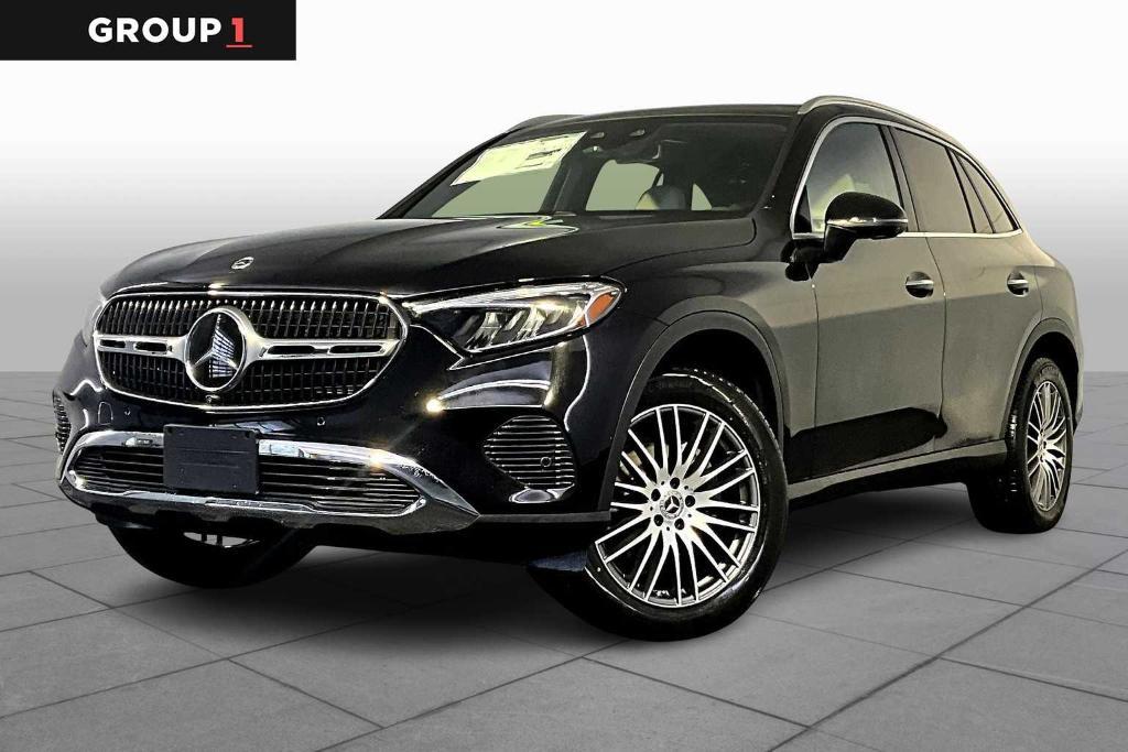 new 2026 Mercedes-Benz GLC 300 car, priced at $60,940