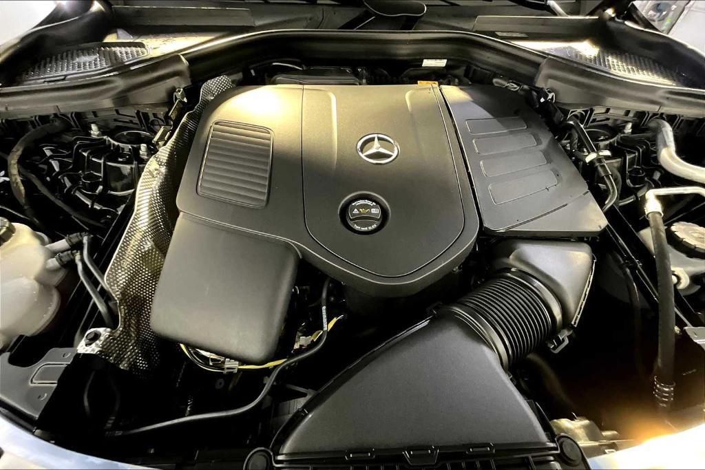 new 2026 Mercedes-Benz GLC 300 car, priced at $60,940