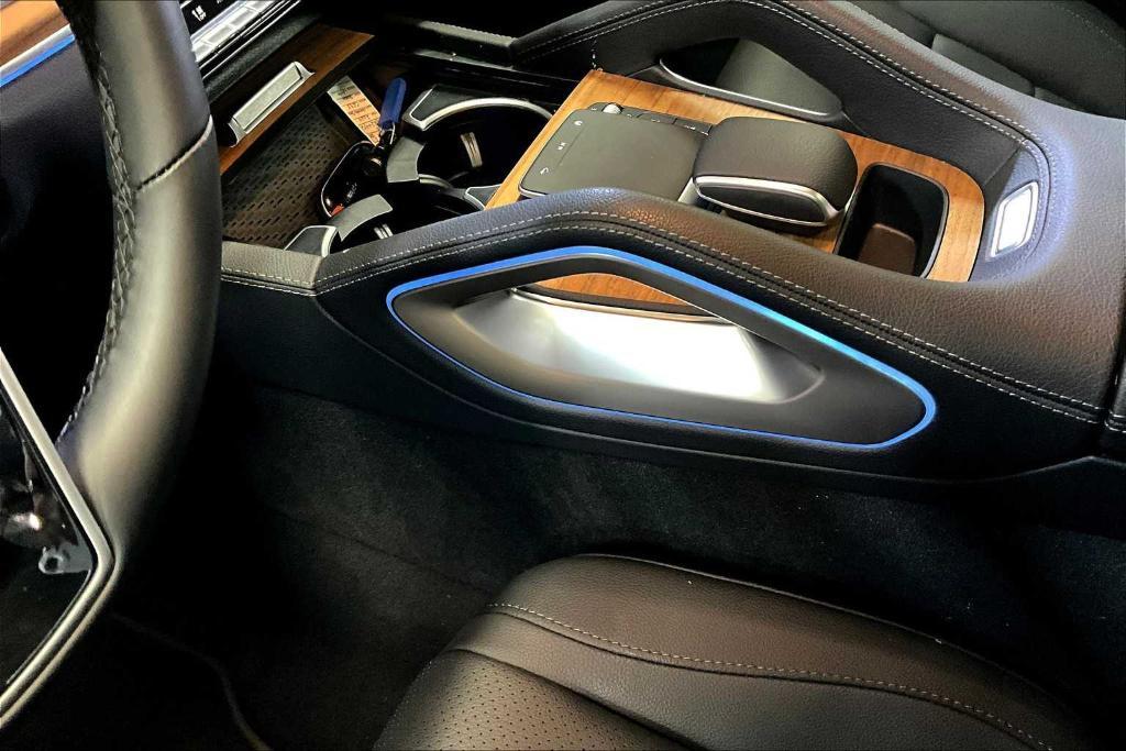 used 2025 Mercedes-Benz GLE 350 car, priced at $59,997