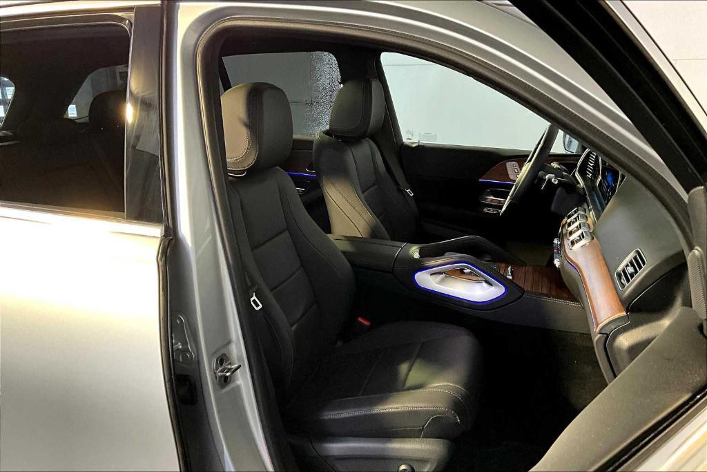 used 2025 Mercedes-Benz GLE 350 car, priced at $59,997
