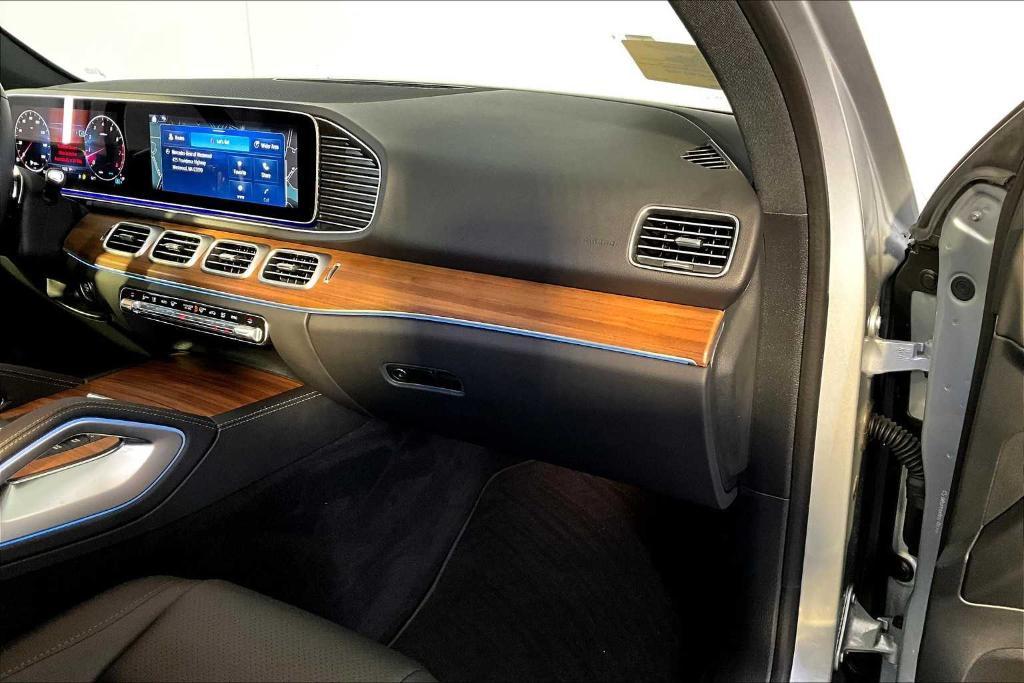 used 2025 Mercedes-Benz GLE 350 car, priced at $59,997