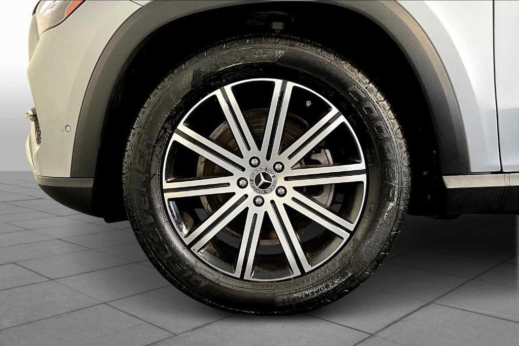 used 2025 Mercedes-Benz GLE 350 car, priced at $59,997