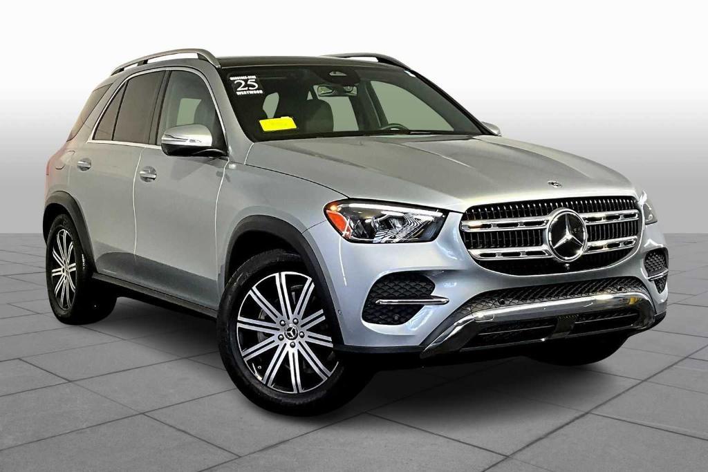 used 2025 Mercedes-Benz GLE 350 car, priced at $59,997