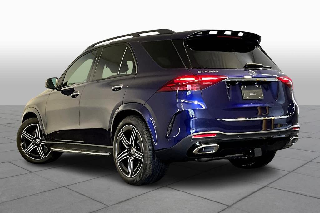 new 2025 Mercedes-Benz GLE 580 car, priced at $107,705