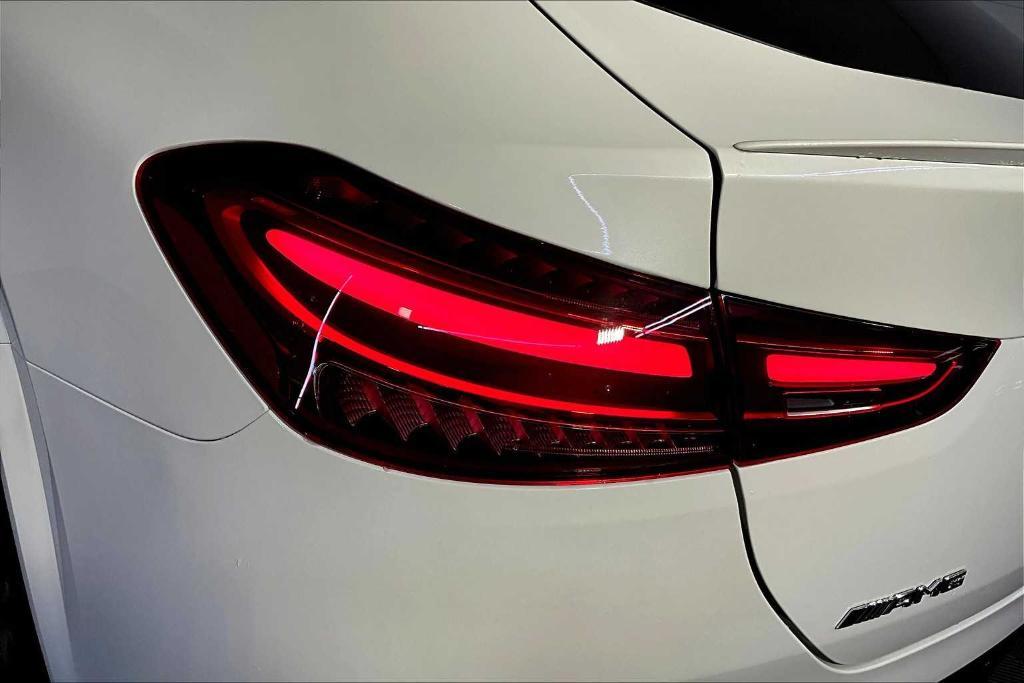 new 2025 Mercedes-Benz AMG GLE 53 car, priced at $105,915