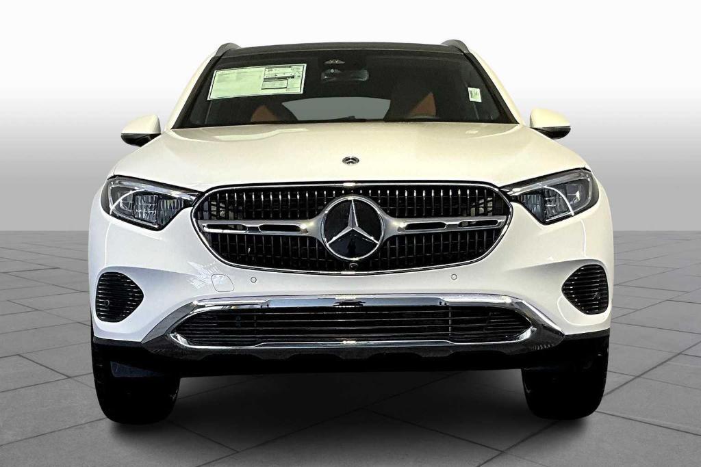 new 2025 Mercedes-Benz GLC 300 car, priced at $55,660