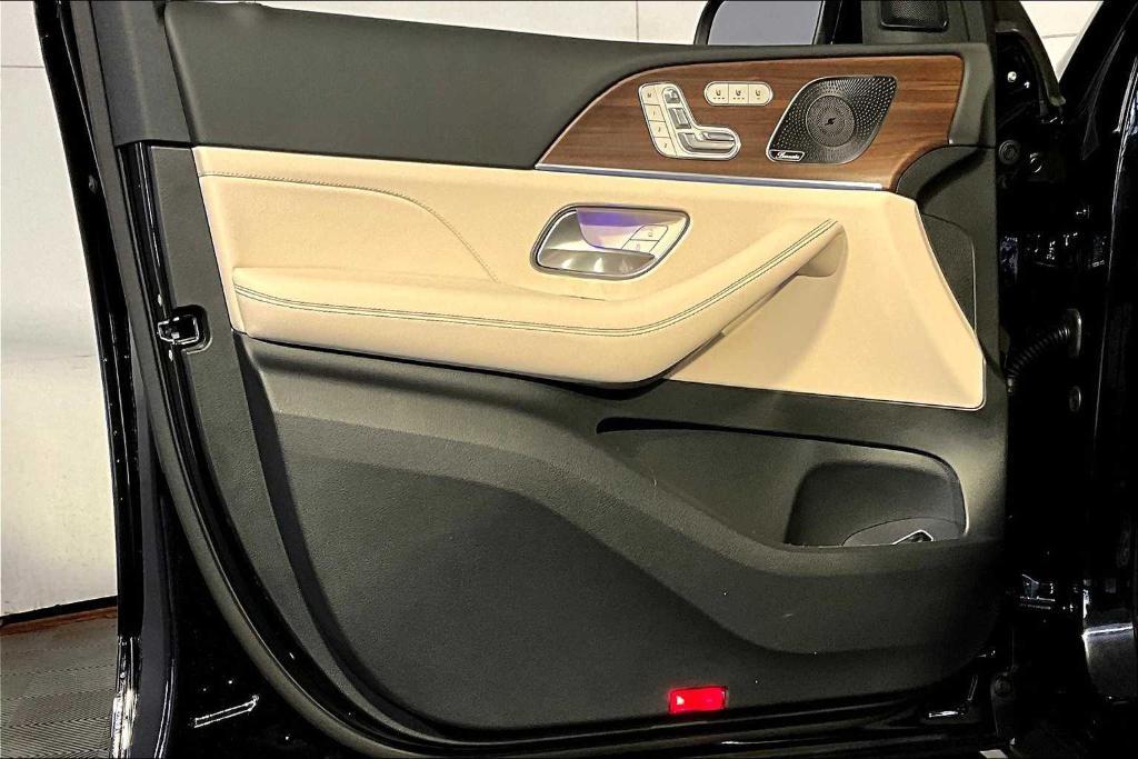 new 2026 Mercedes-Benz GLS 450 car, priced at $104,930