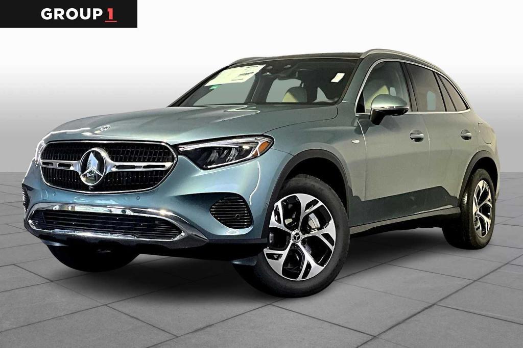 new 2025 Mercedes-Benz GLC 350e car, priced at $67,650