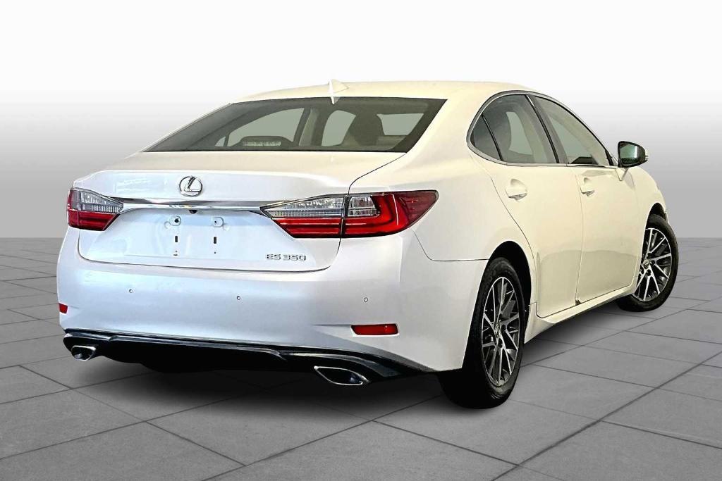 used 2016 Lexus ES 350 car, priced at $18,264