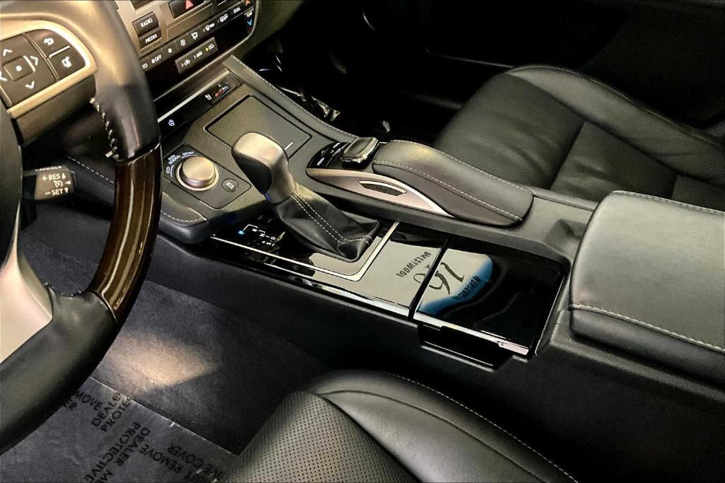 used 2016 Lexus ES 350 car, priced at $18,264