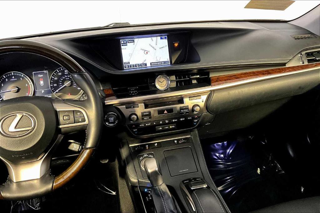 used 2016 Lexus ES 350 car, priced at $18,264