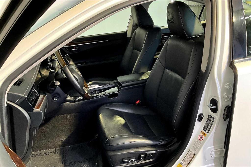 used 2016 Lexus ES 350 car, priced at $18,264