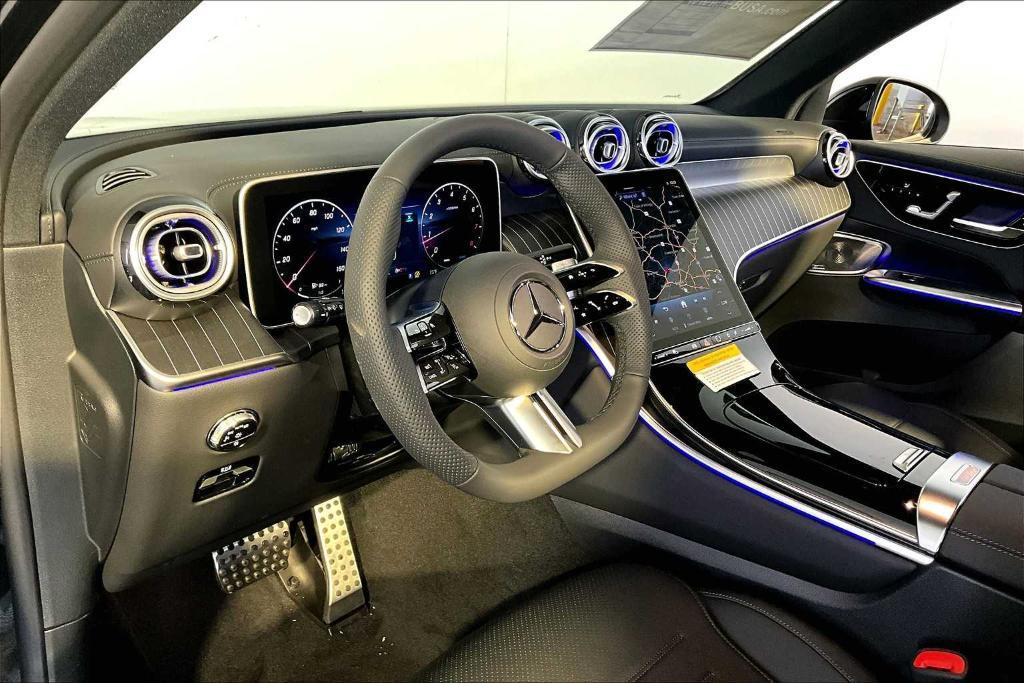 new 2025 Mercedes-Benz GLC 300 car, priced at $61,795