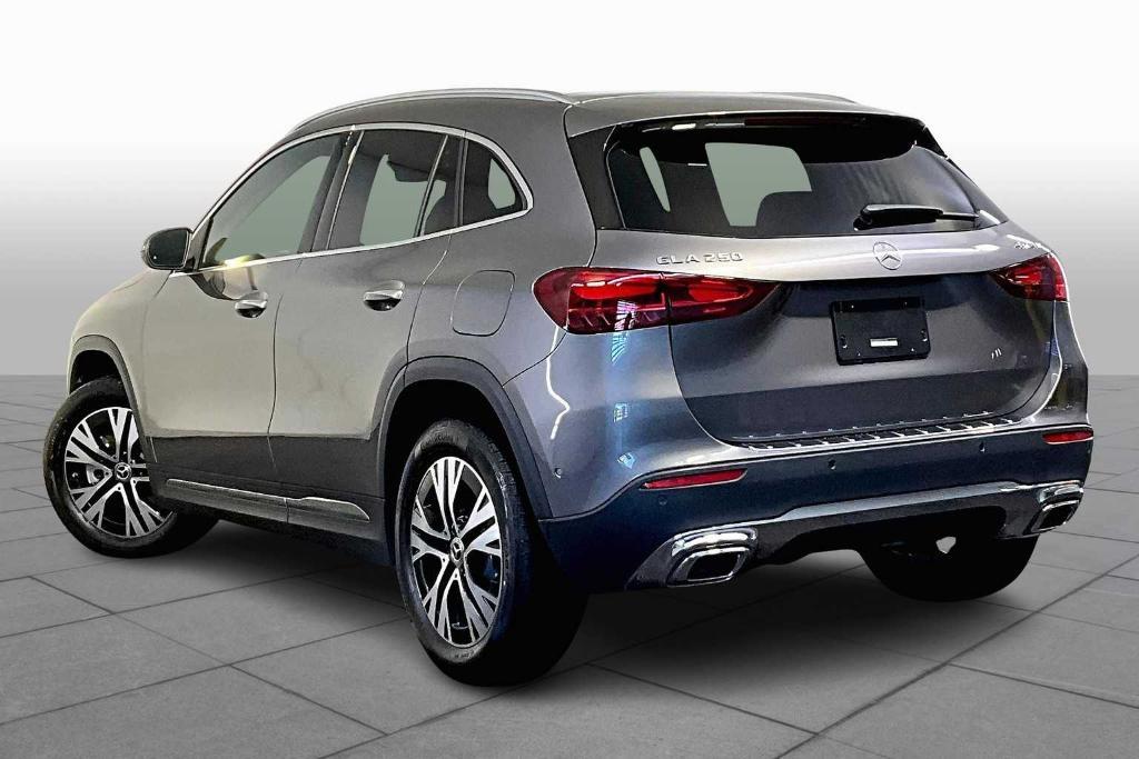 used 2025 Mercedes-Benz GLA 250 car, priced at $42,997
