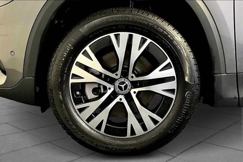 used 2025 Mercedes-Benz GLA 250 car, priced at $42,997