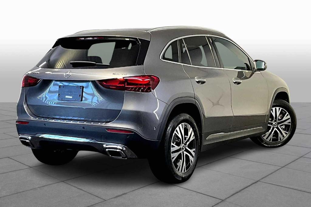 used 2025 Mercedes-Benz GLA 250 car, priced at $42,997