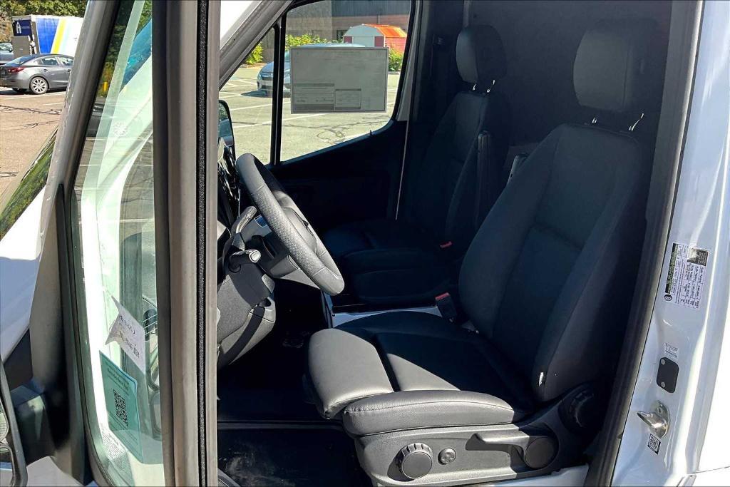 new 2025 Mercedes-Benz Sprinter 2500 car, priced at $61,359