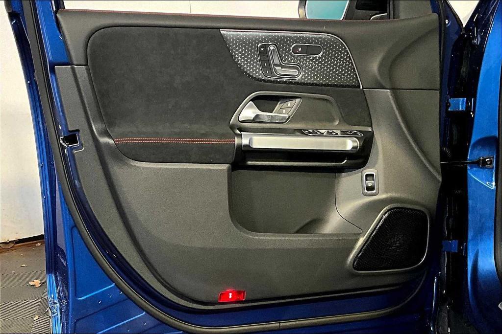new 2024 Mercedes-Benz EQB 300 car, priced at $65,810