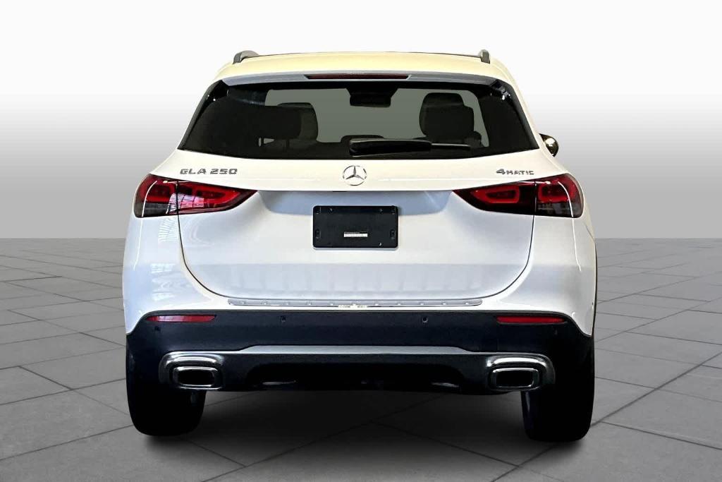 used 2022 Mercedes-Benz GLA 250 car, priced at $33,206