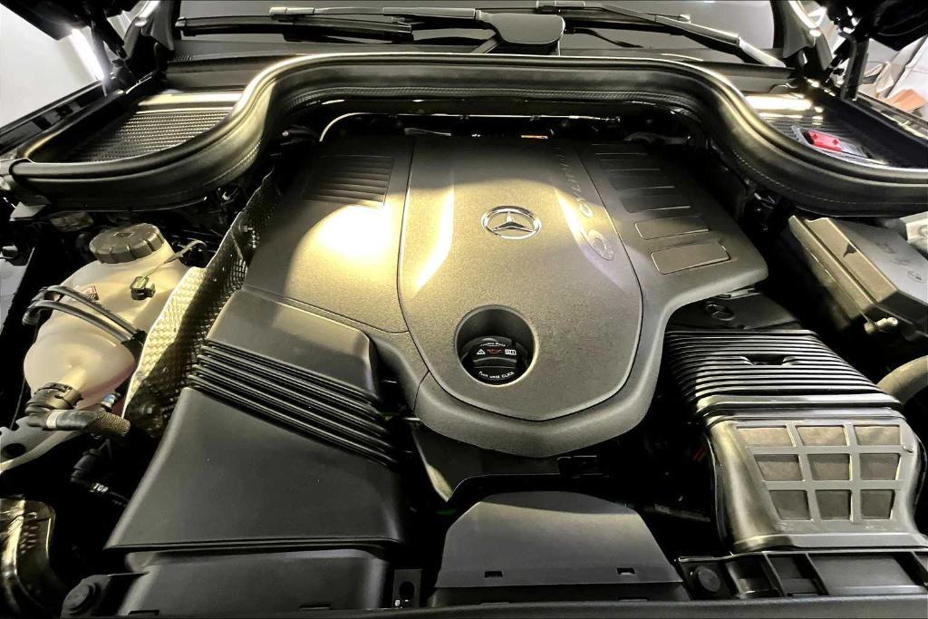 new 2026 Mercedes-Benz GLS 450 car, priced at $103,385