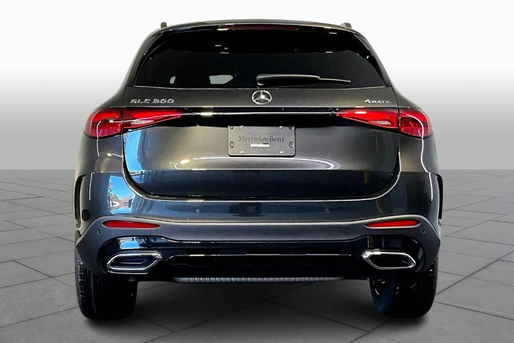 new 2026 Mercedes-Benz GLC 300 car, priced at $61,335