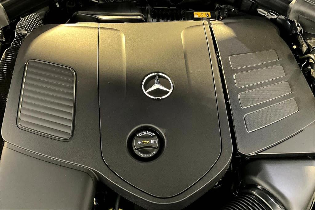 new 2026 Mercedes-Benz GLC 300 car, priced at $61,335