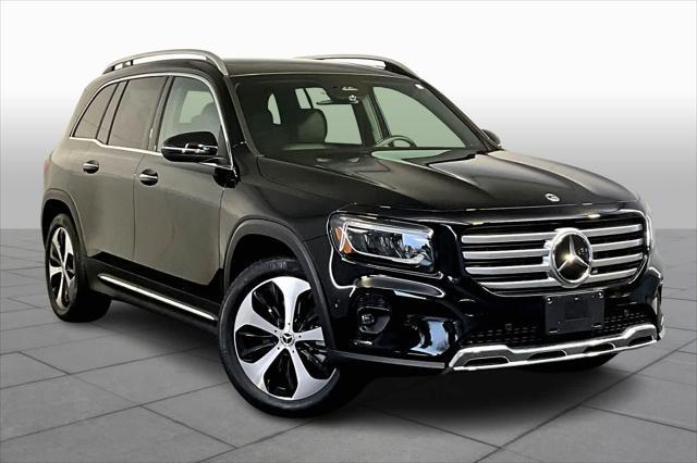 used 2024 Mercedes-Benz GLB 250 car, priced at $41,991