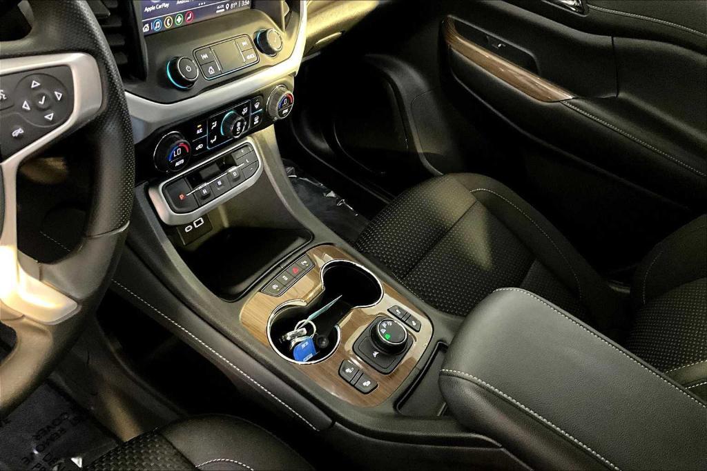 used 2022 GMC Acadia car, priced at $25,571