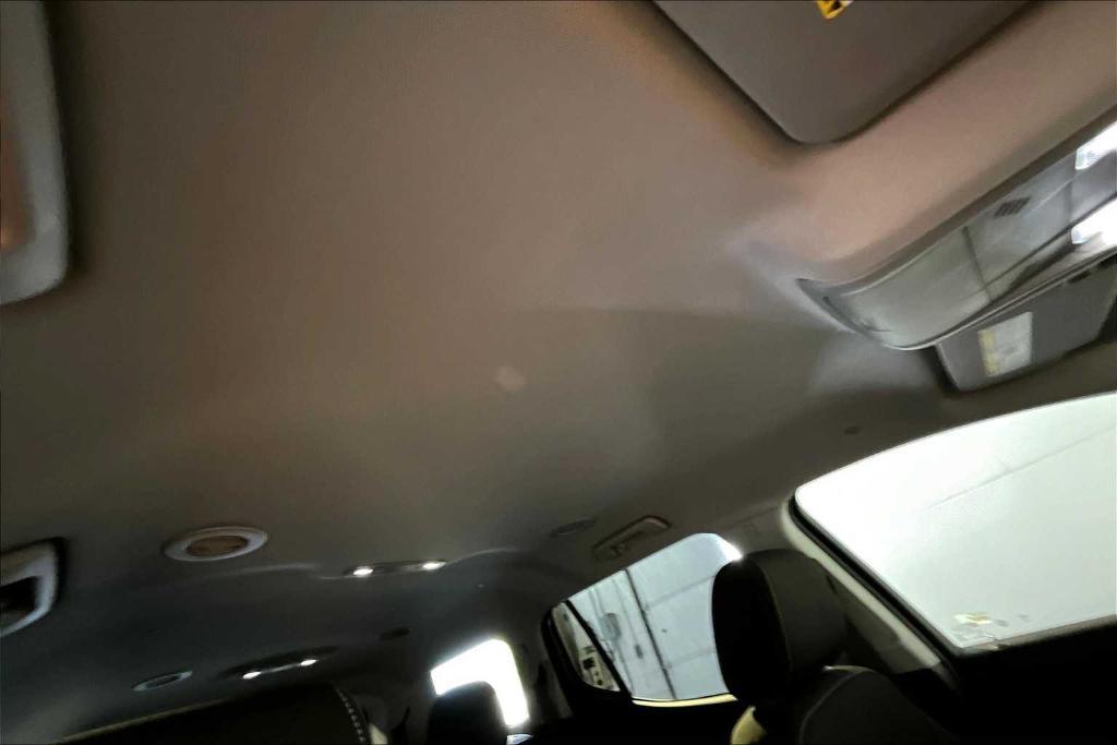 used 2022 GMC Acadia car, priced at $25,571