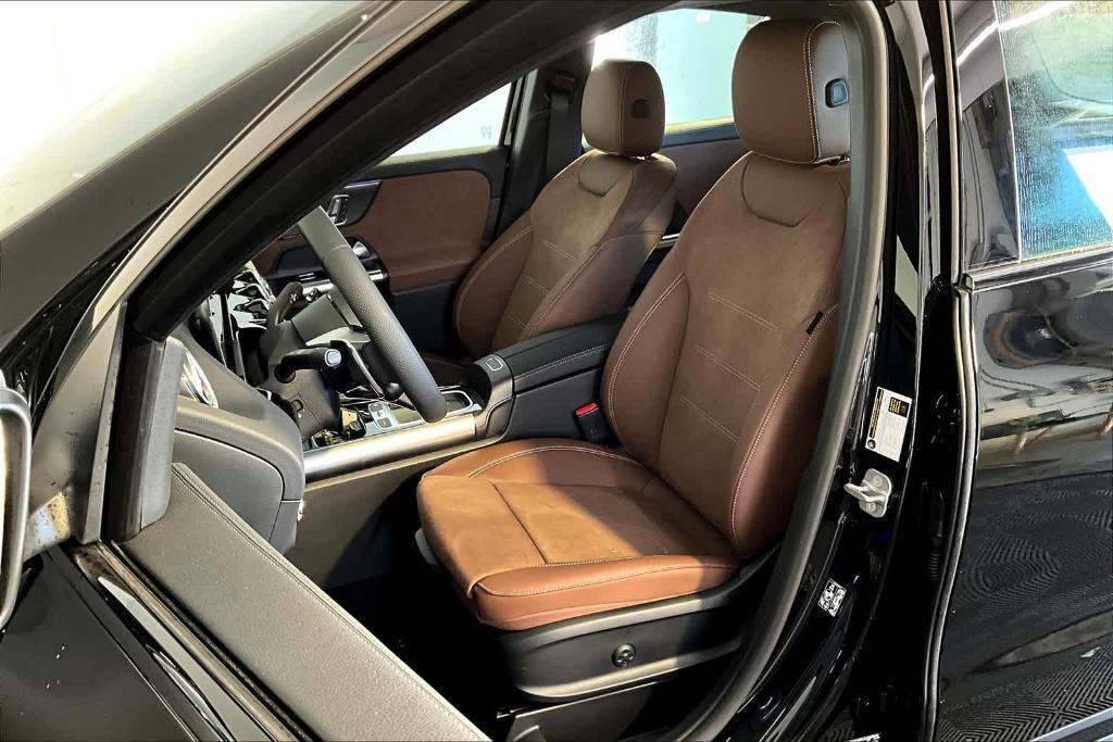 new 2025 Mercedes-Benz AMG GLA 35 car, priced at $63,160