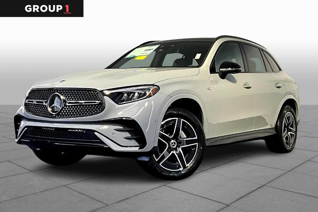 new 2025 Mercedes-Benz GLC 350e car, priced at $72,300