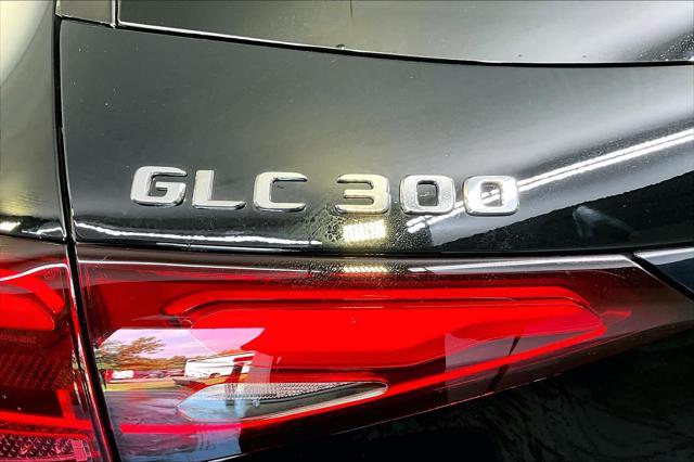 new 2024 Mercedes-Benz GLC 300 car, priced at $53,245