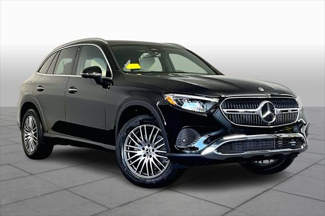 new 2024 Mercedes-Benz GLC 300 car, priced at $53,245