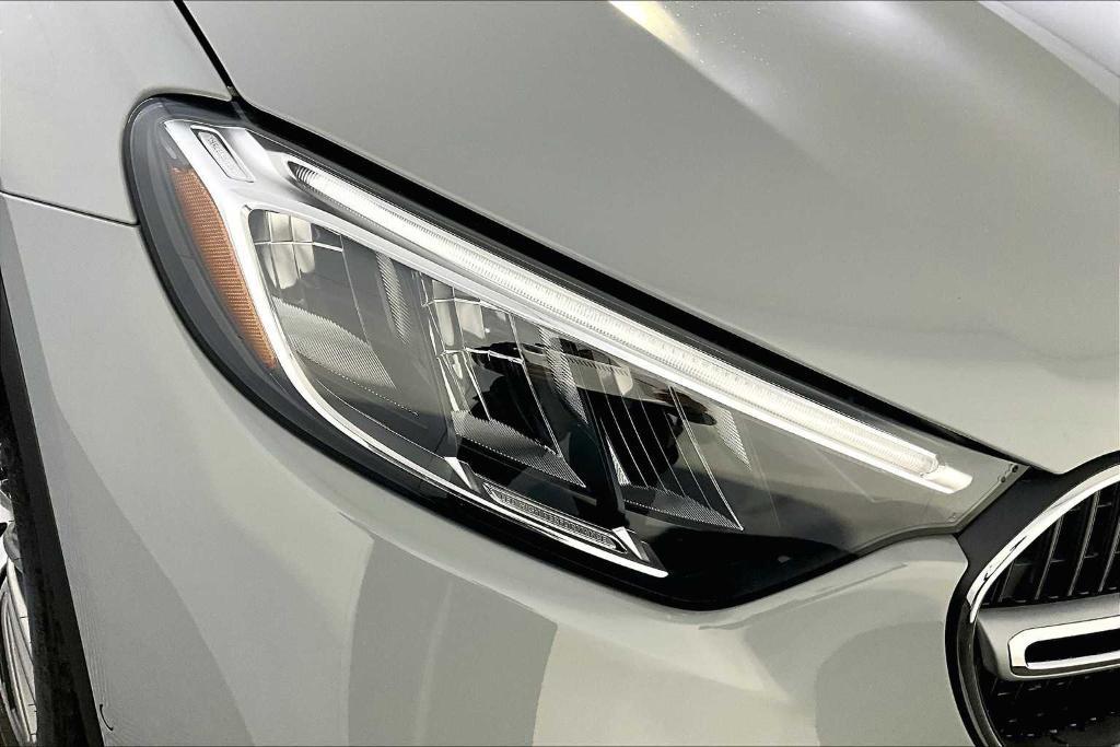 new 2026 Mercedes-Benz GLC 300 car, priced at $61,515