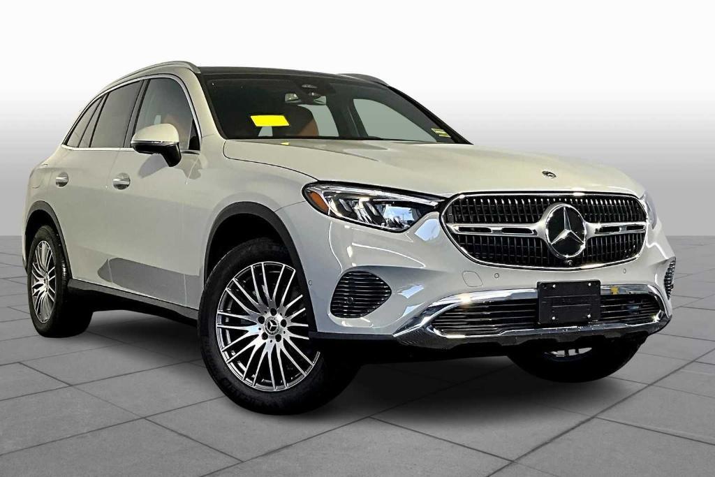 new 2026 Mercedes-Benz GLC 300 car, priced at $61,515