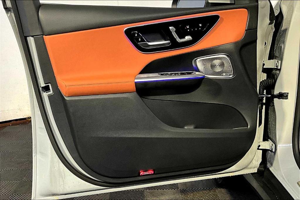 new 2026 Mercedes-Benz GLC 300 car, priced at $61,515