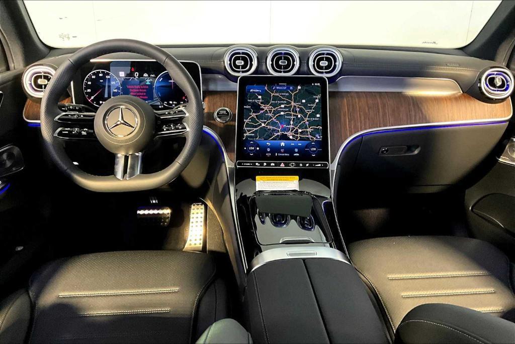 new 2025 Mercedes-Benz GLC 350e car, priced at $70,600