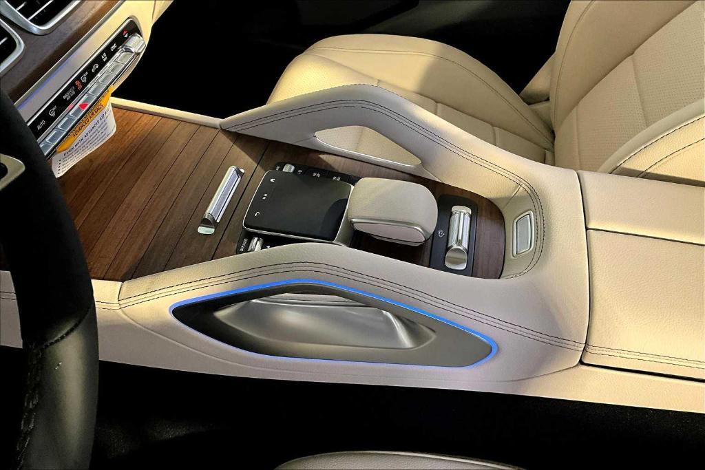new 2026 Mercedes-Benz GLS 450 car, priced at $92,930