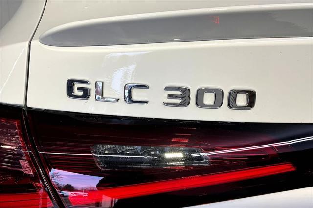 new 2025 Mercedes-Benz GLC 300 car, priced at $64,035